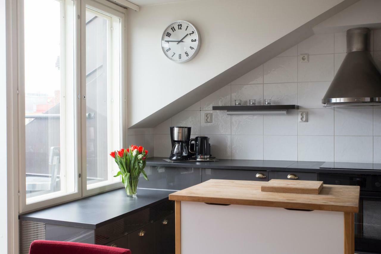 2Ndhomes 2Br City Center Penthouse With Balcony And Sauna Helsinki Exterior foto